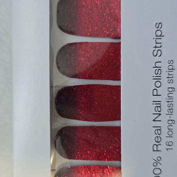 Bloody Gorgeous Color Street Black to Red Glitter Ombre Design Nail Polish Strip - Picture 2 of 3